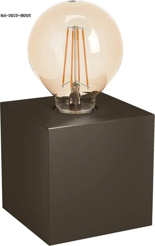 lampe-a-poser-industrielle-en-rotin