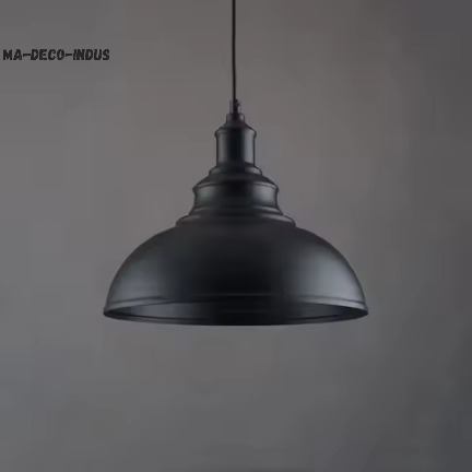 lampe-suspendue-industrielle-hauteur